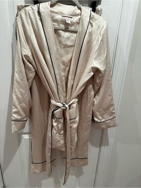 Victoria’s Secret 2-Piece Pajama Set | Cream Robe & Pants | Sleepwear